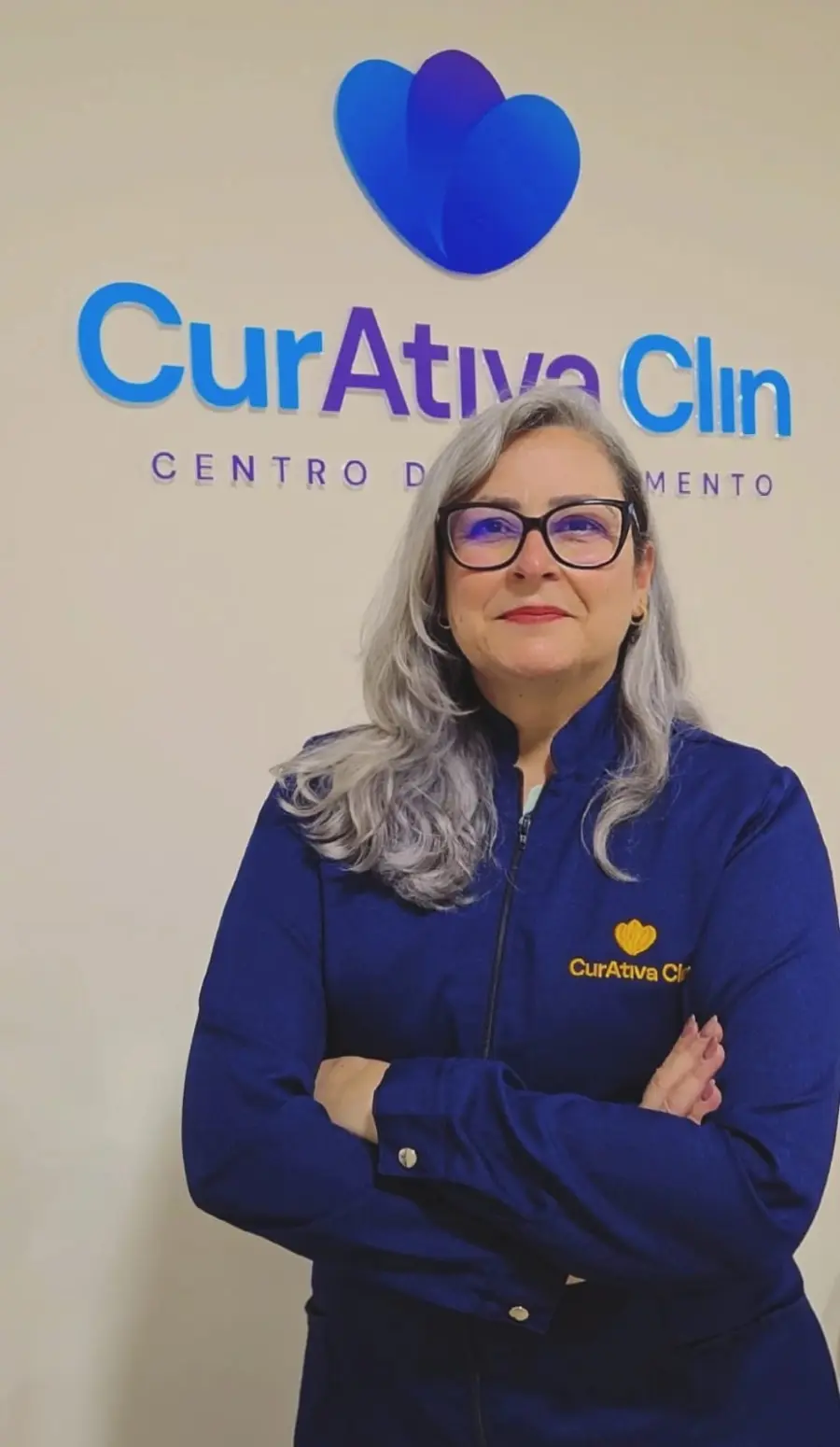 Dra. Fabiana Vanni de Brito Carvalho — Diretora Técnica da Curativa Clin